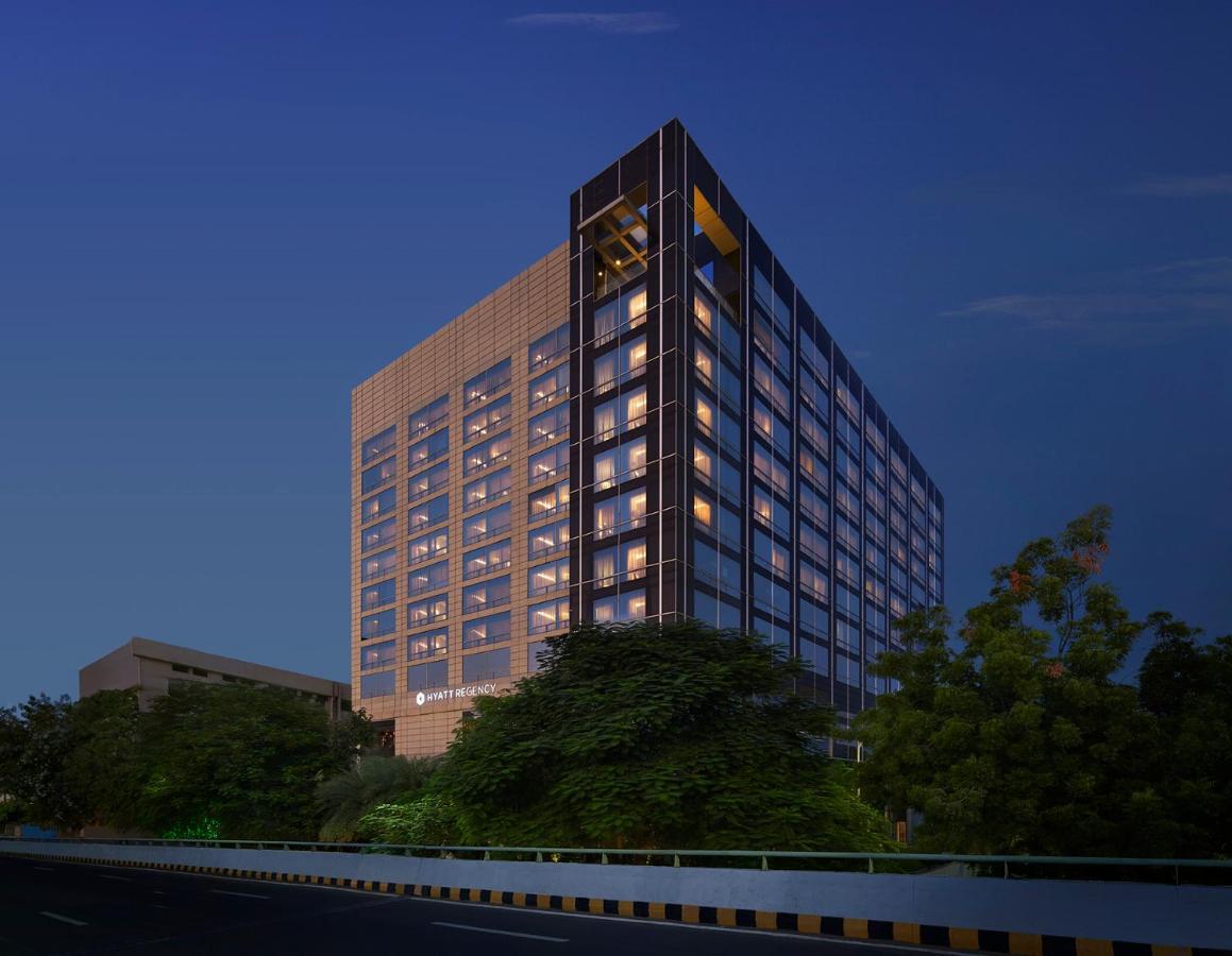 Hyatt Regency Ahmedabad Hotel Bagian luar foto The Westin Tokyo