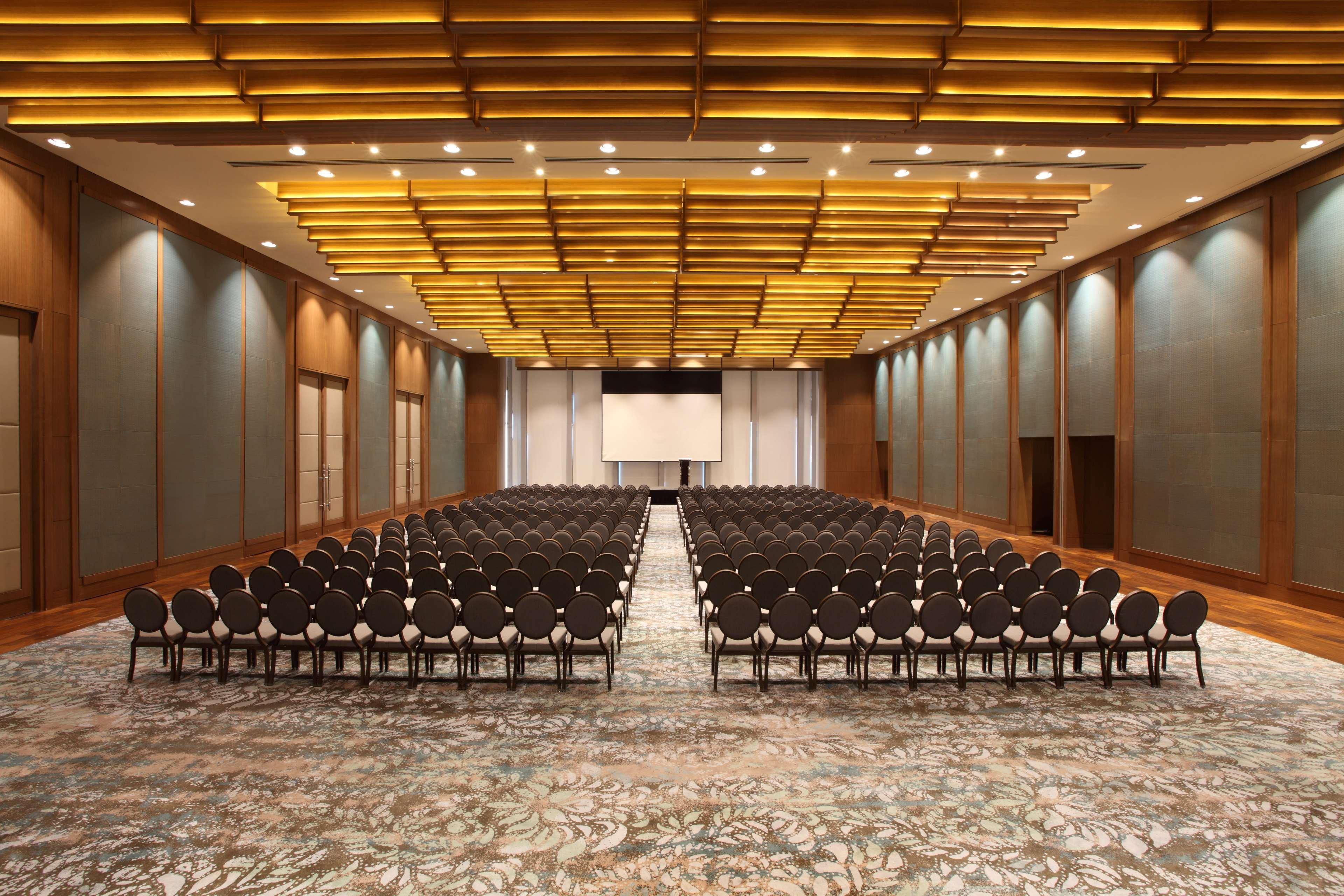 Hyatt Regency Ahmedabad Hotel Bagian luar foto The Grand Ballroom